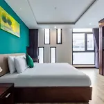 Golden Sun Apartment By New Sky Travel