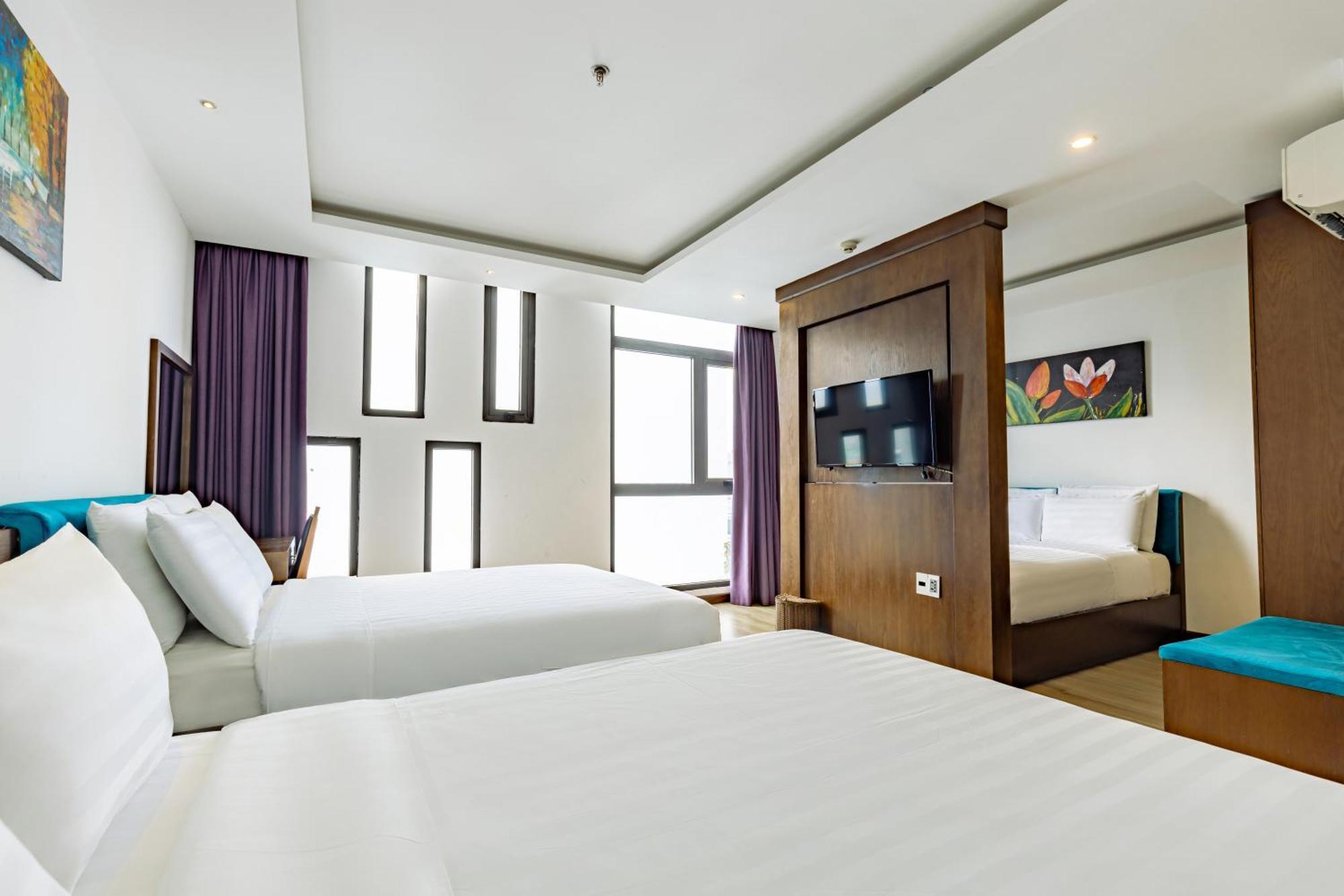 Golden Sun By New Sky Travel Hotel 4*