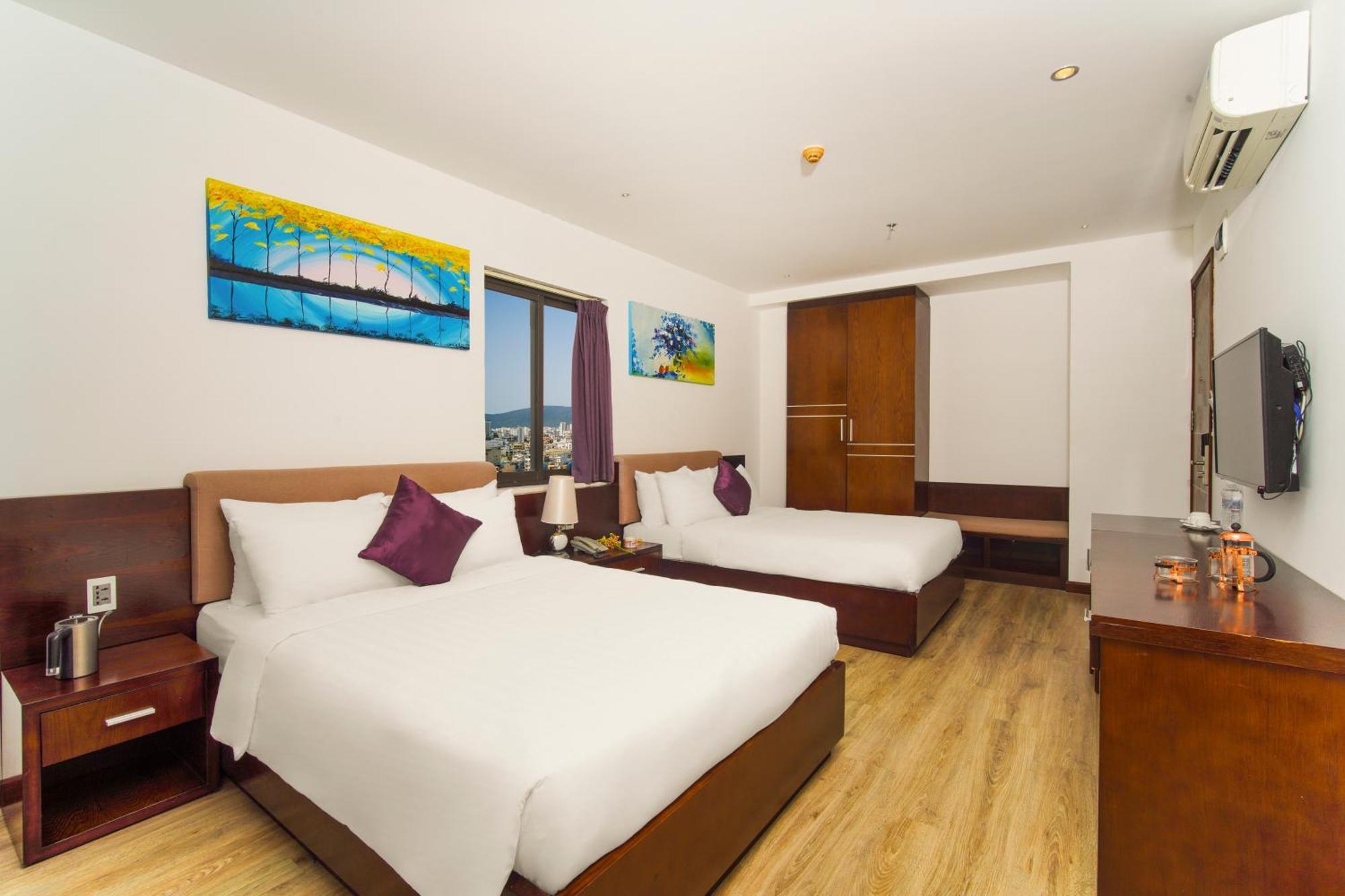 Hotel Golden Sun By New Sky Travel