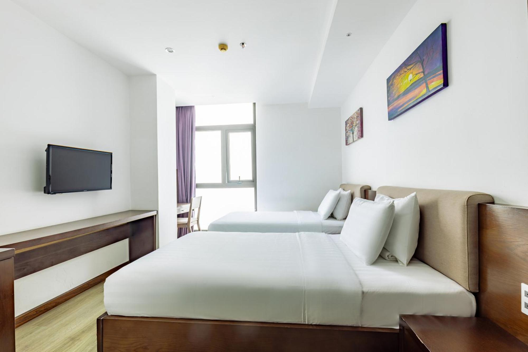 Hotel Golden Sun By New Sky Travel 4*